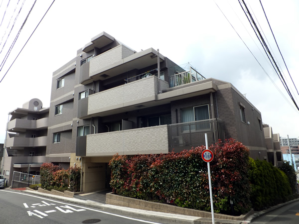 ベルジェンド青葉の外観