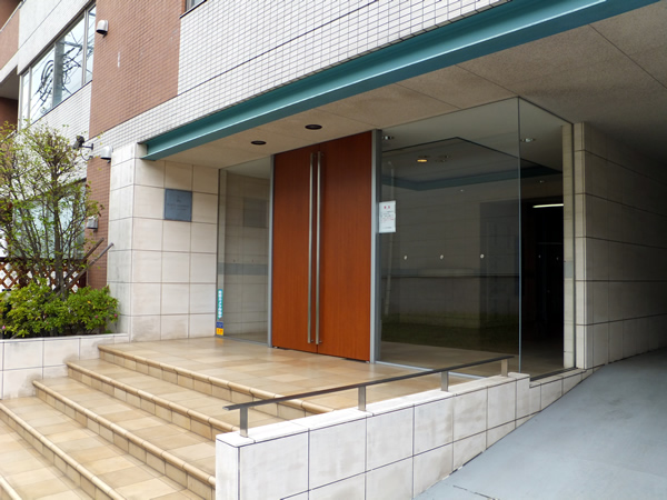 プレールあざみ野の外観