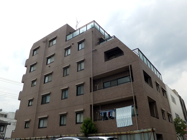 グランパーク十日市場の外観