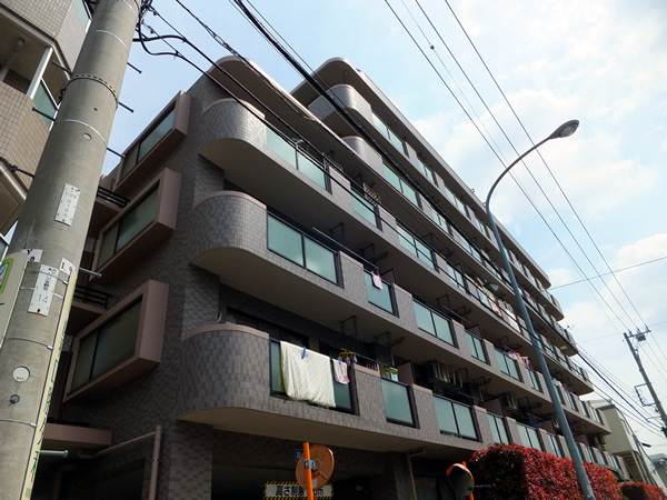 グレイス十日市場の外観