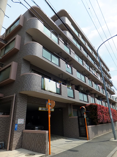 グレイス十日市場の外観