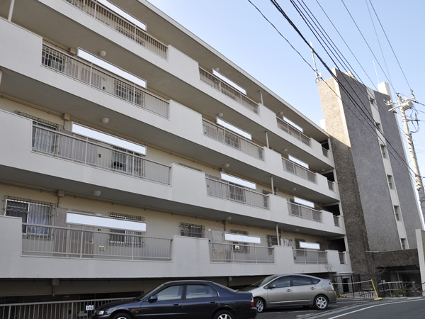 菊名マンションの外観