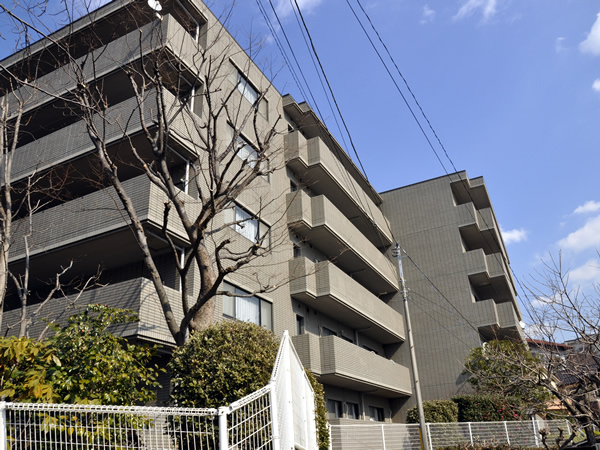 マートルコート菊名の外観