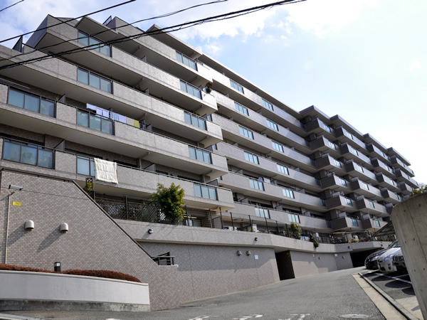 菊名パークホームズ3番館の外観