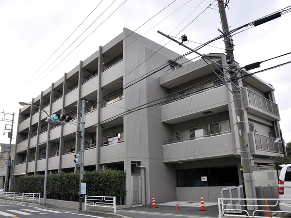 アクサス菊名LRの外観