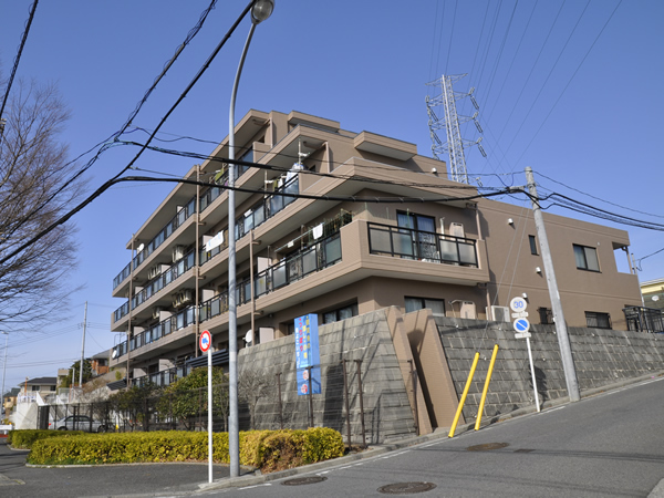 マイキャッスル菊名2の外観