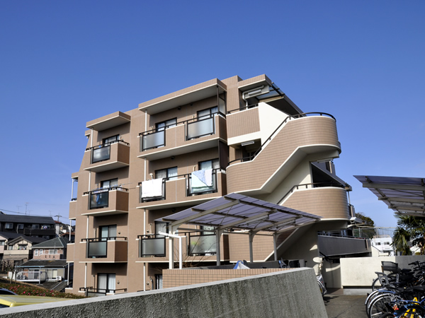 菊名ヒルズ92の外観