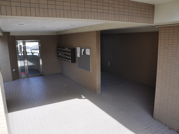 菊名ヒルズ92の外観