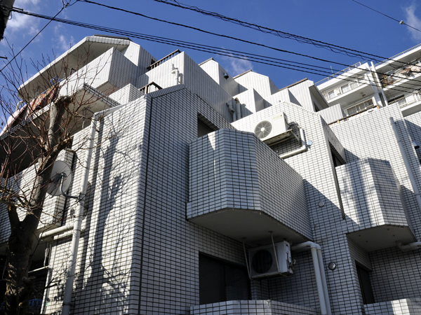 ライオンズマンション妙蓮寺第六の外観