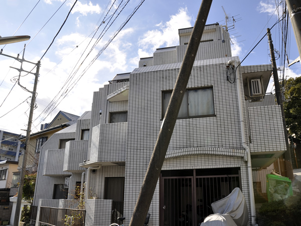ライオンズマンション妙蓮寺第六の外観