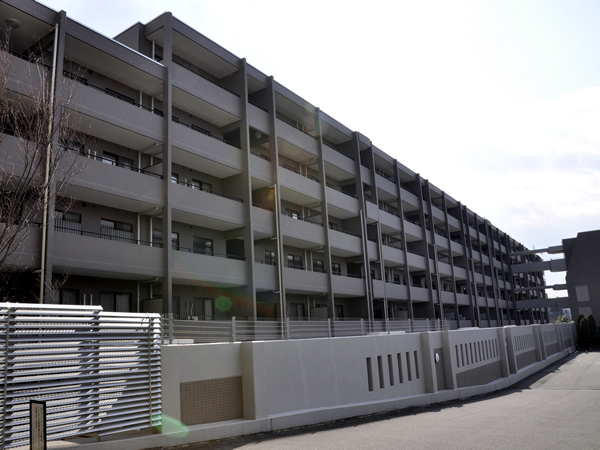 コートハウス菊名の外観