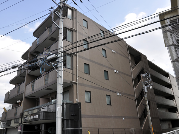 グリフォーネ横浜妙蓮寺の外観