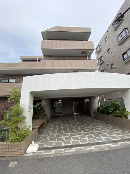 ユニーブル東府中リノヴァスの外観