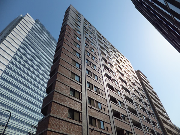 アルス桜木町エレンシアの外観