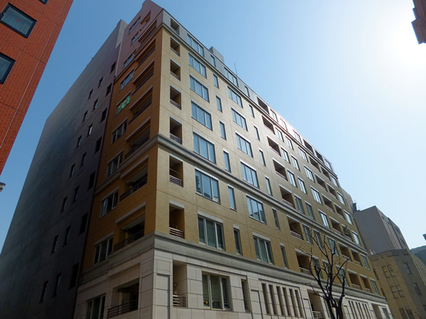 ルネ横浜馬車道の外観