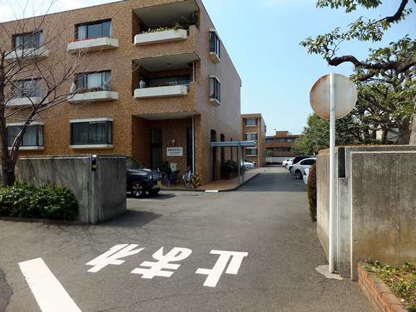 下落合シティハウスの外観