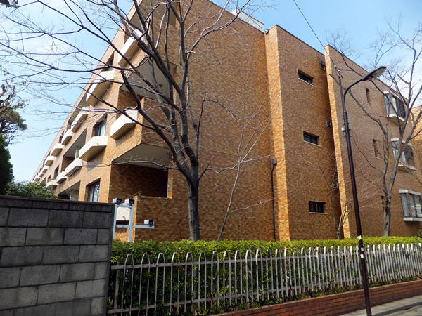 下落合シティハウスの外観