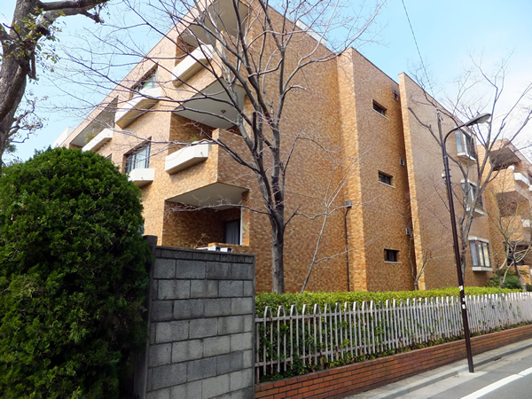 下落合シティハウスの外観