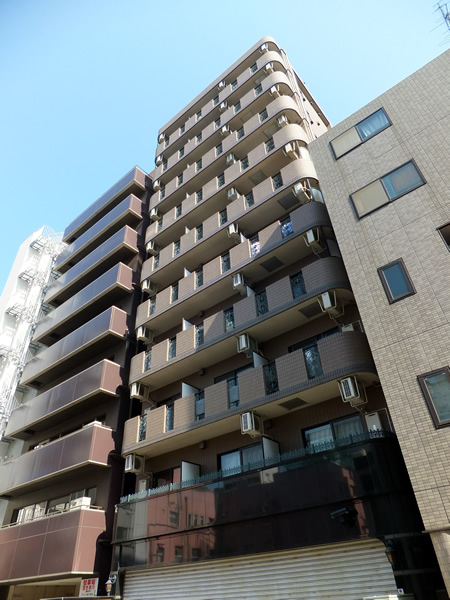 グリフィン横浜海岸通りの外観