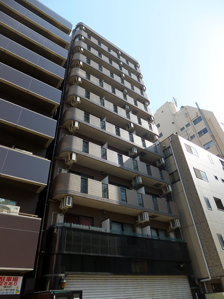 グリフィン横浜海岸通りの外観