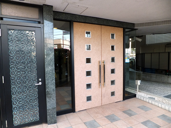 ロアーブルサン町田の外観