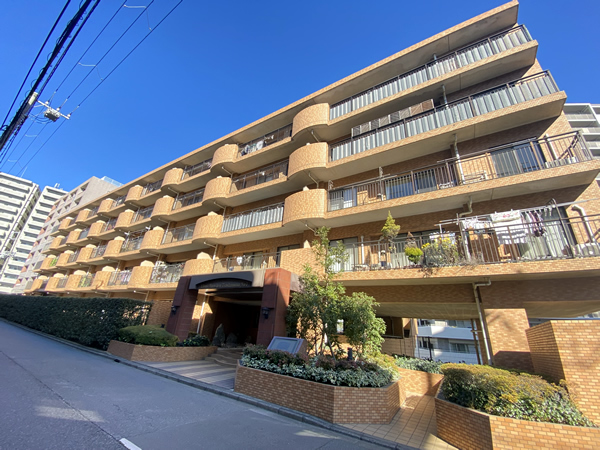 ライオンズマンション津田沼第7の外観