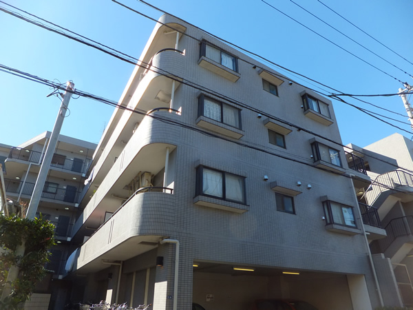 バームハイツ綱島壱番館の外観