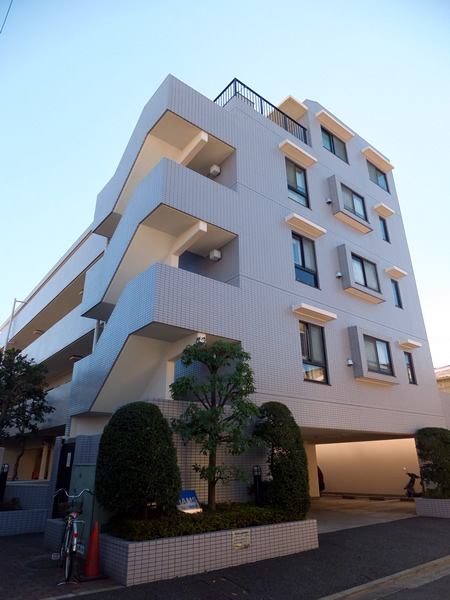 ラムズ綱島東の外観