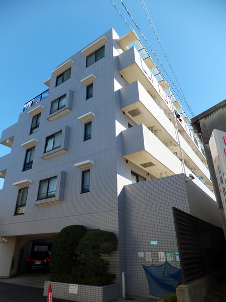 ラムズ綱島東の外観