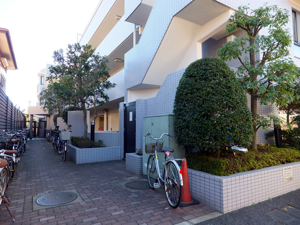 ラムズ綱島東の外観