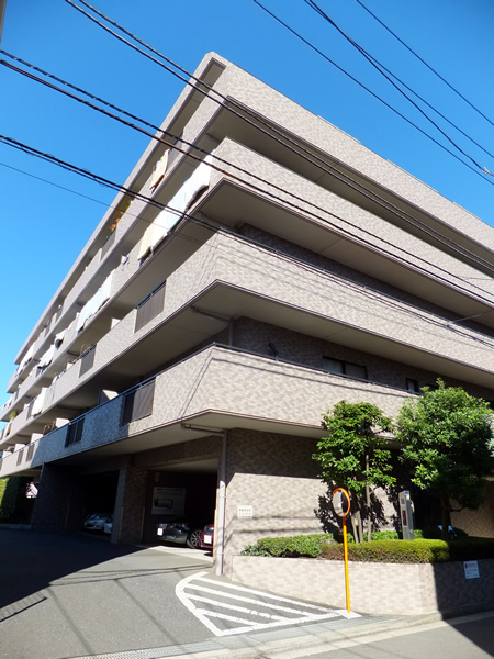 綱島東パークホームズ2番館の外観