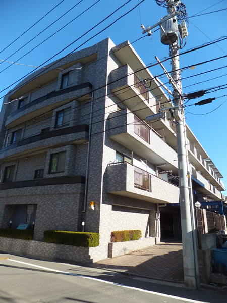 綱島東公園パークホームズの外観