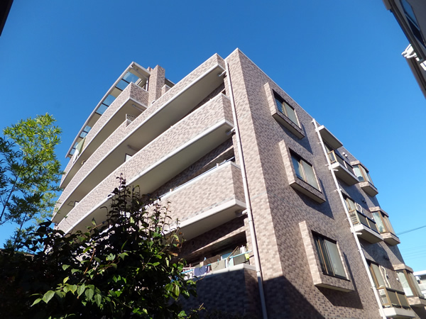 クレッセント綱島2の外観