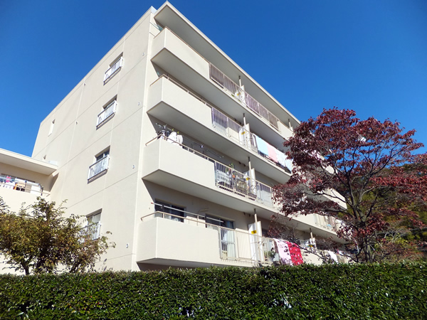 藤和大倉山コープ2の外観