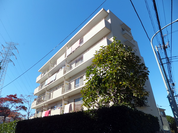 藤和大倉山コープ2の外観