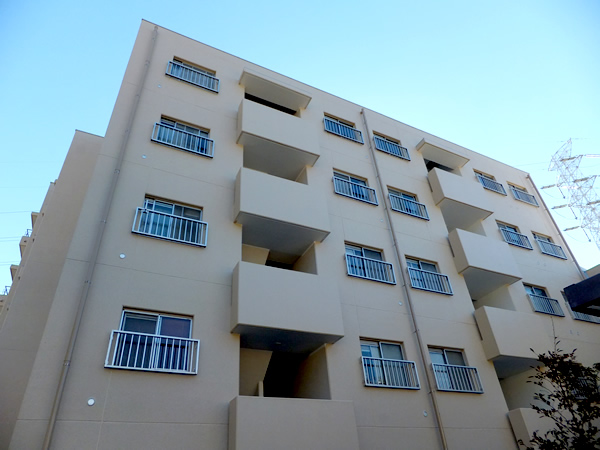 藤和大倉山コープ2の外観