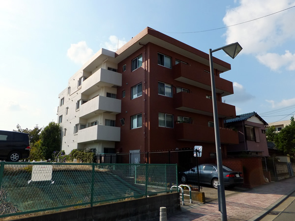 綱島グリーンスポットマンションの外観