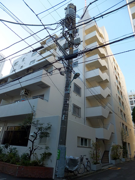 ドルミ第2御苑の外観