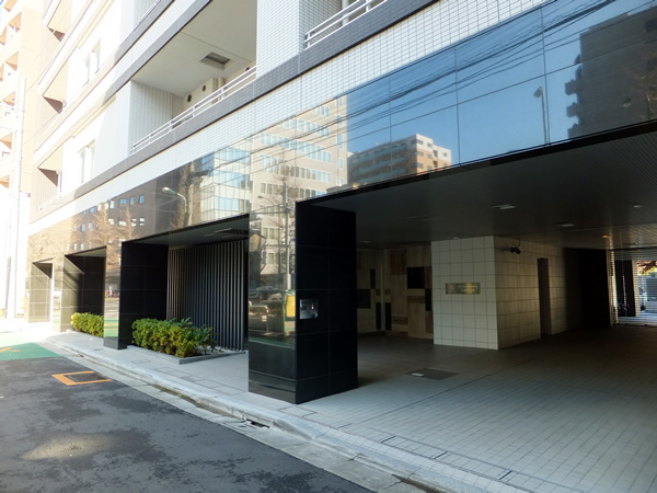 ザ・パークハウス新宿御苑西の外観