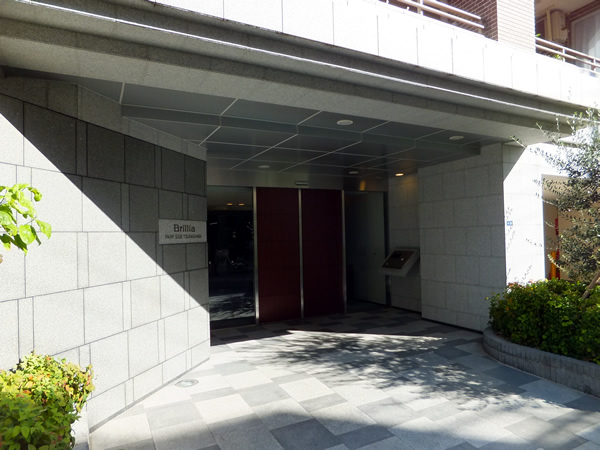 ブリリアパークサイド綱島の外観