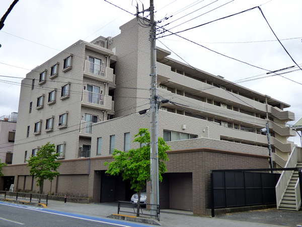 ライオンズマンション南林間ガーデンシティの外観