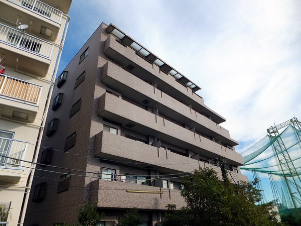 ルピナス綱島リヴィエールの外観