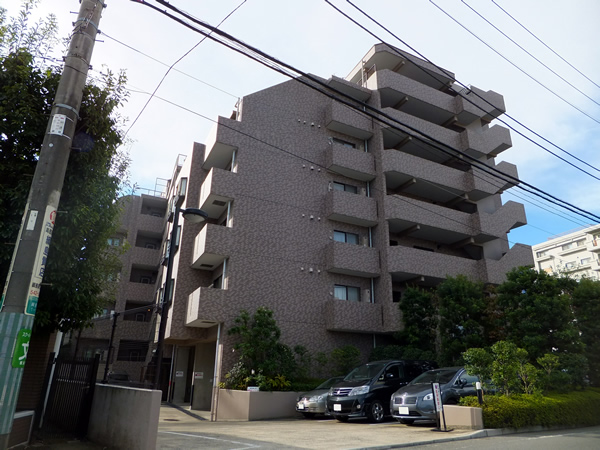 ルピナス綱島リヴィエールの外観