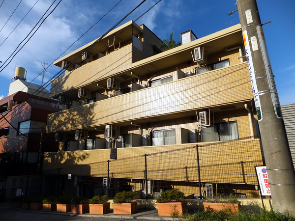 藤和シティコープ大倉山駅前の外観