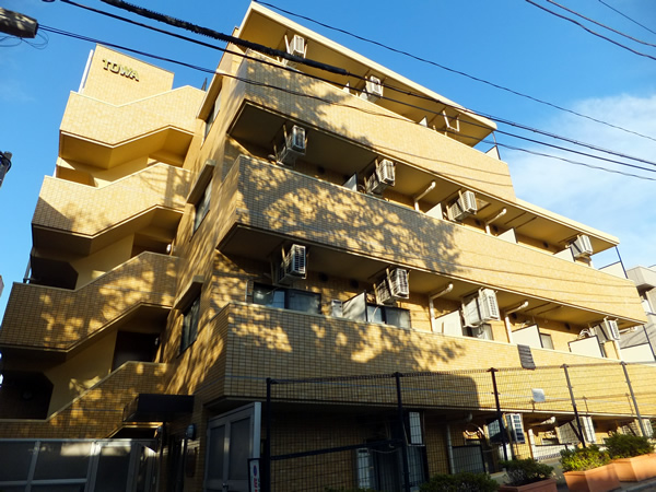 藤和シティコープ大倉山駅前の外観