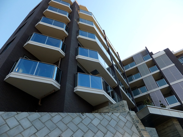 ライオンズ向ヶ丘遊園レジデンスの外観