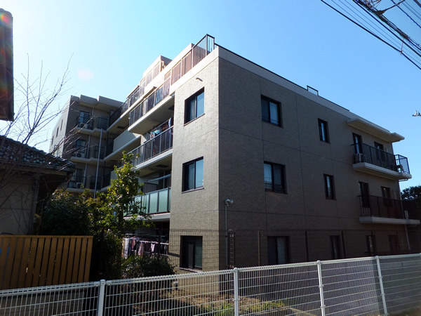 向ヶ丘遊園ハイライズの外観