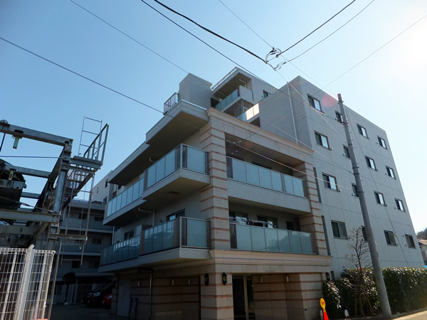 ミオカステーロ中野島の外観