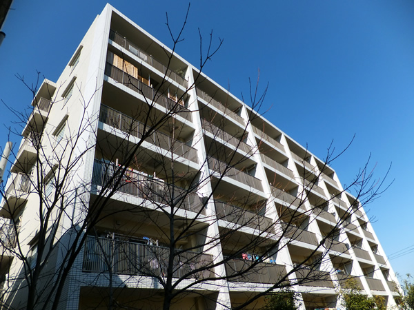 パークホームズ向ヶ丘遊園ステーションアリーナの外観