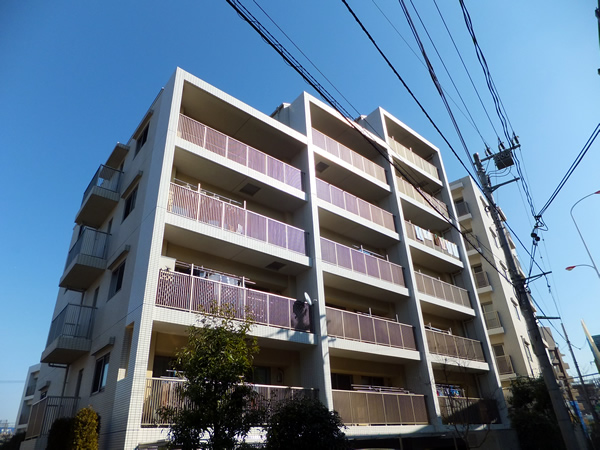 パークホームズ向ヶ丘遊園ステーションアリーナの外観